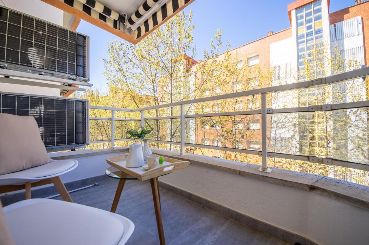 Boooom!!! With Swimming Pool Apartment